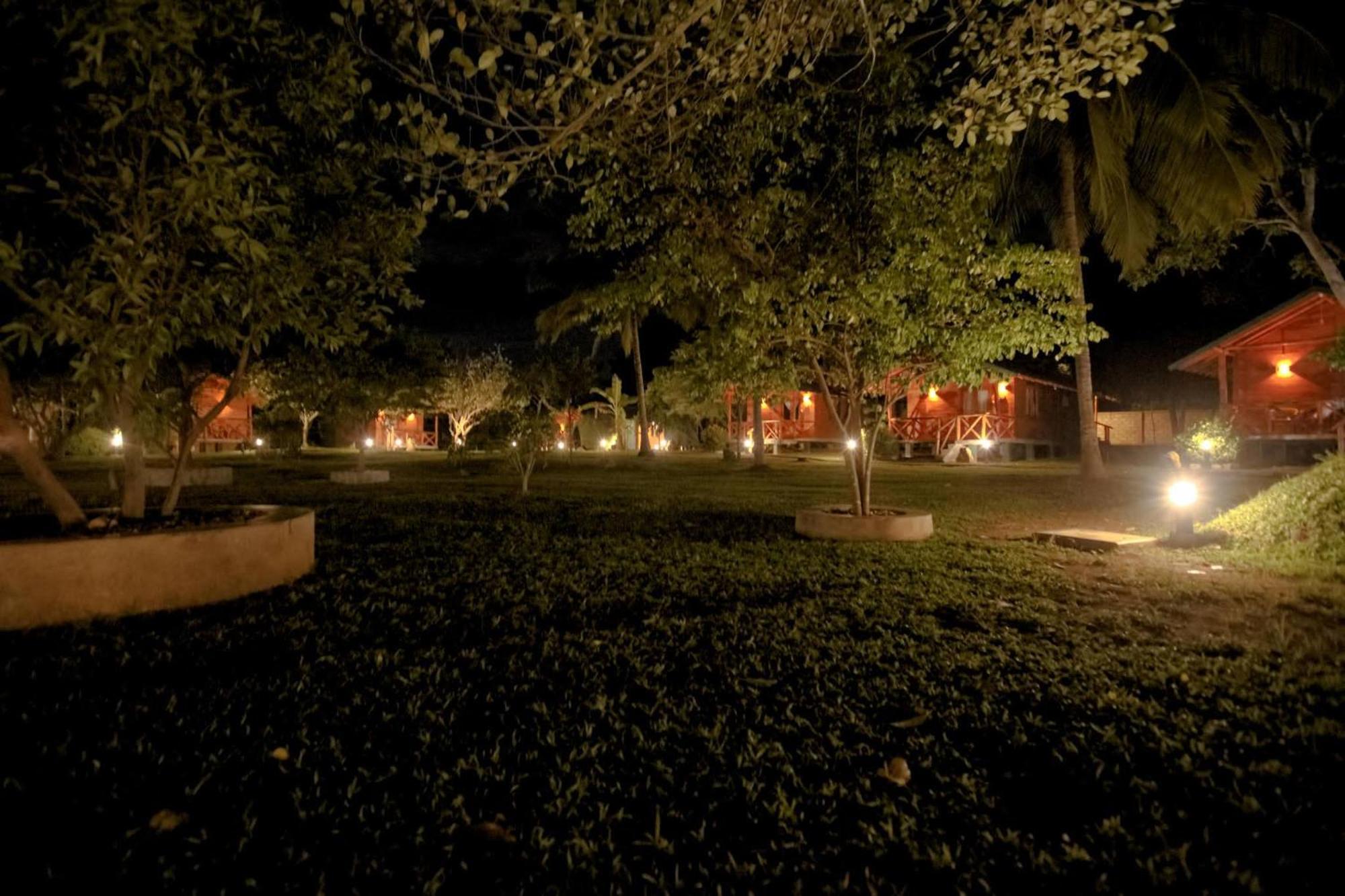 The Mastodon Valley Safari Resort Udawalawe Eksteriør bilde
