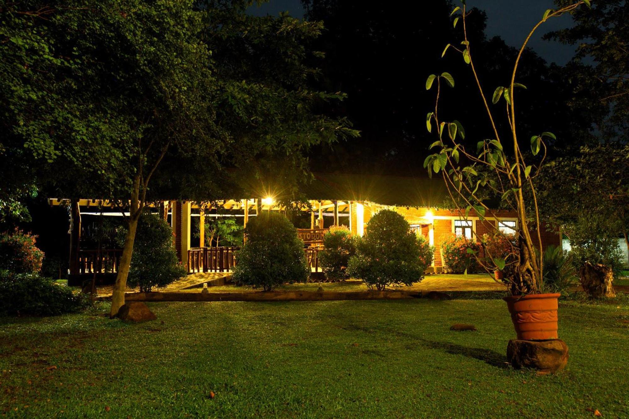 The Mastodon Valley Safari Resort Udawalawe Eksteriør bilde